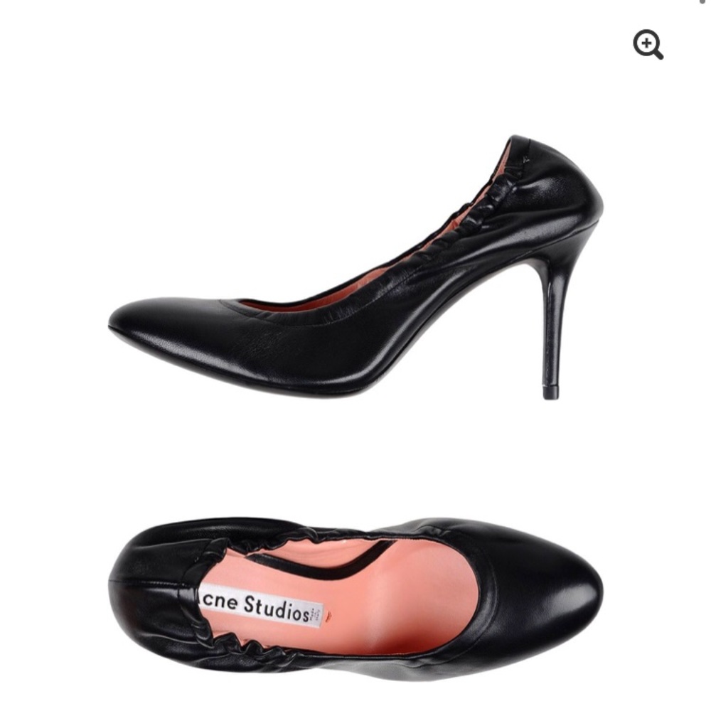 Acne Studios “Babet” Pump